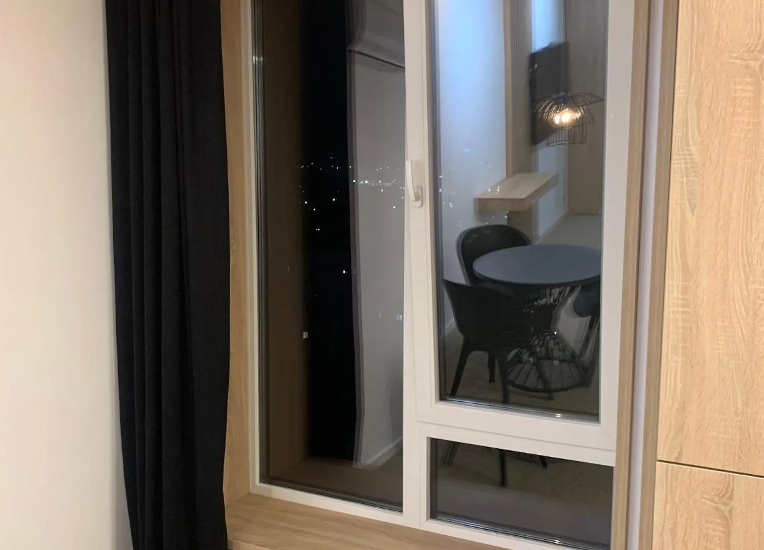 Cozy And Bright Studio Apartment 1 Voluntari